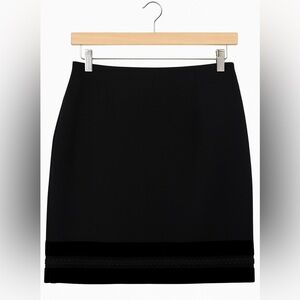 Tailor B. Moss Black Pencil Skirt Sz 12 | Lined Stretch Workwear Classic